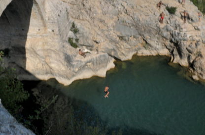 Saut du pont du diable